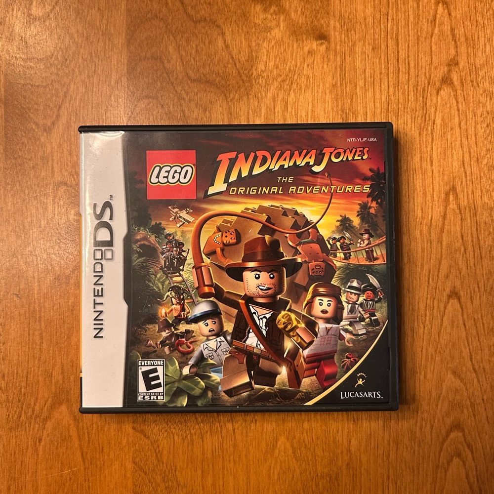 (Pre-Owned) LEGO Indiana Jones (DS)